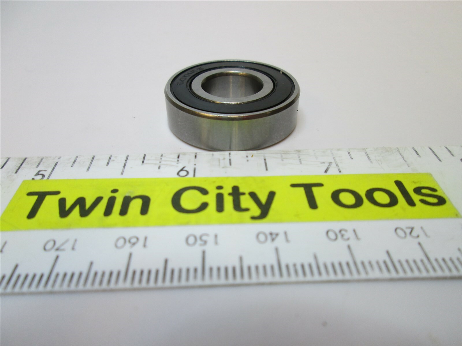 Industry # 6001-2RS Doubled Sealed 12mm Bore Radial Ball Bearing 28mm O.D. New