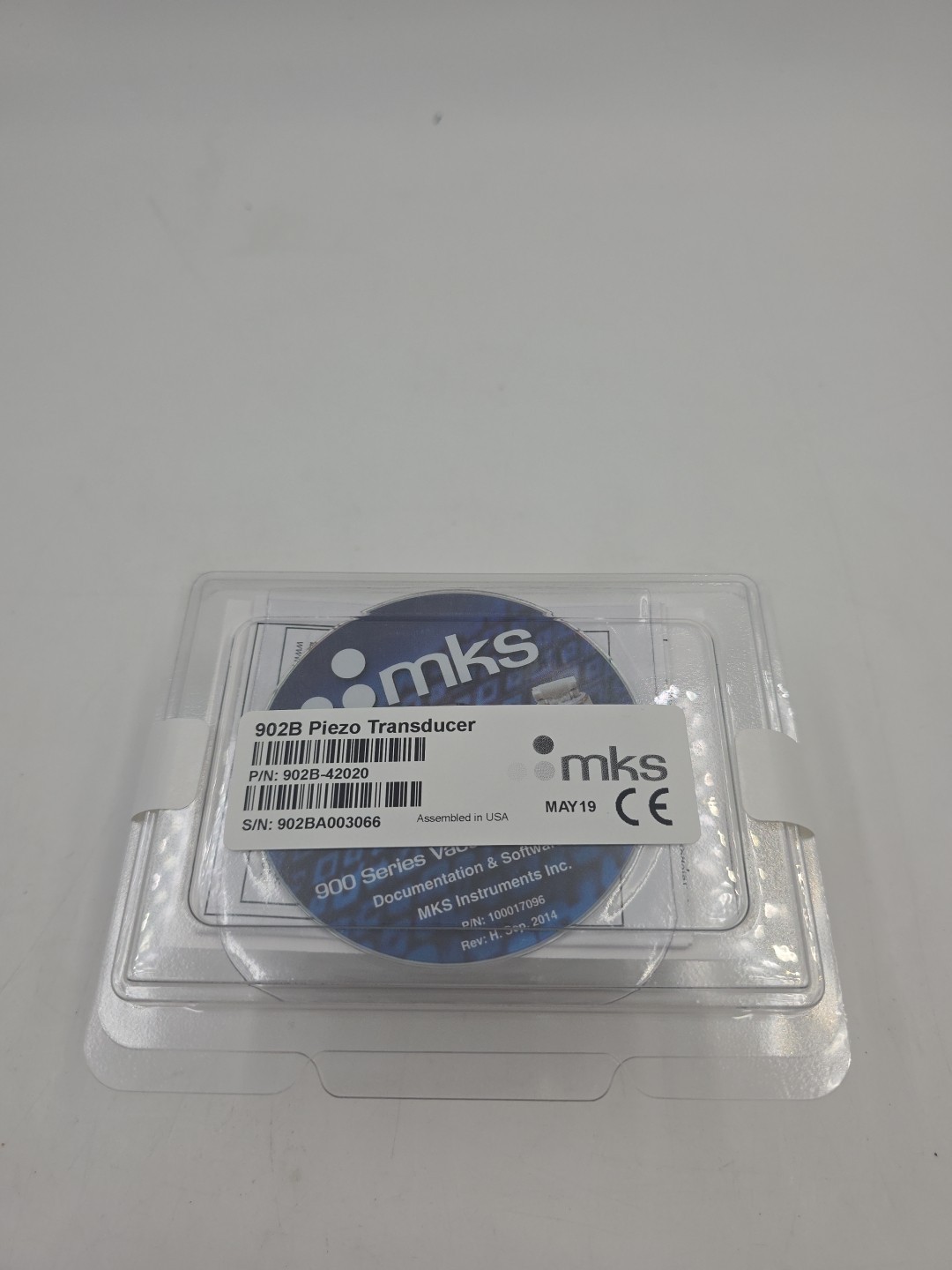 mks 902B-42020 piezo transducer 0.1-1000 Torr, 4 VCR, RS485, 0-10 VDC, DB15