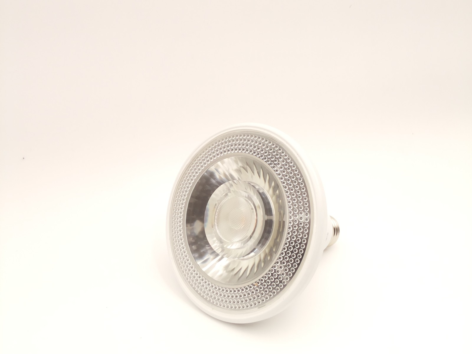 TCP Dimmable 17W 2700K PAR38 LED Bulb