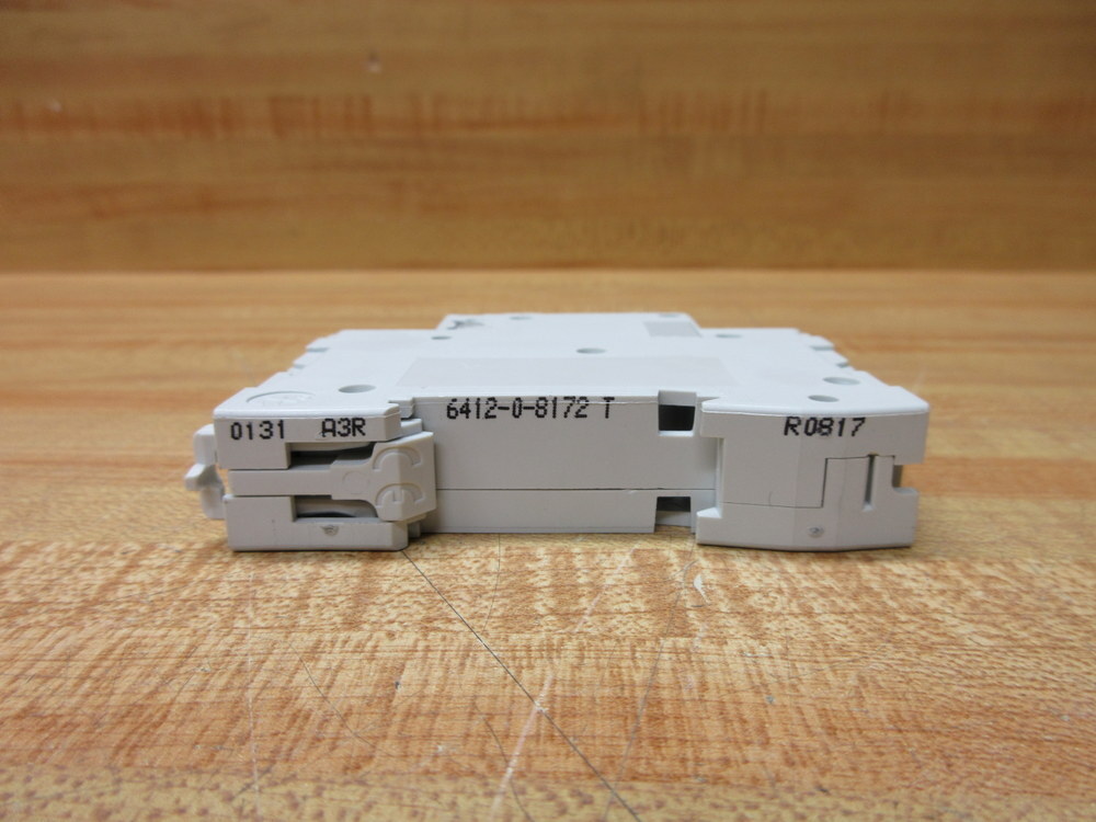 Schneider Merlin Gerin Square D 17417 Breaker MG17417 30A