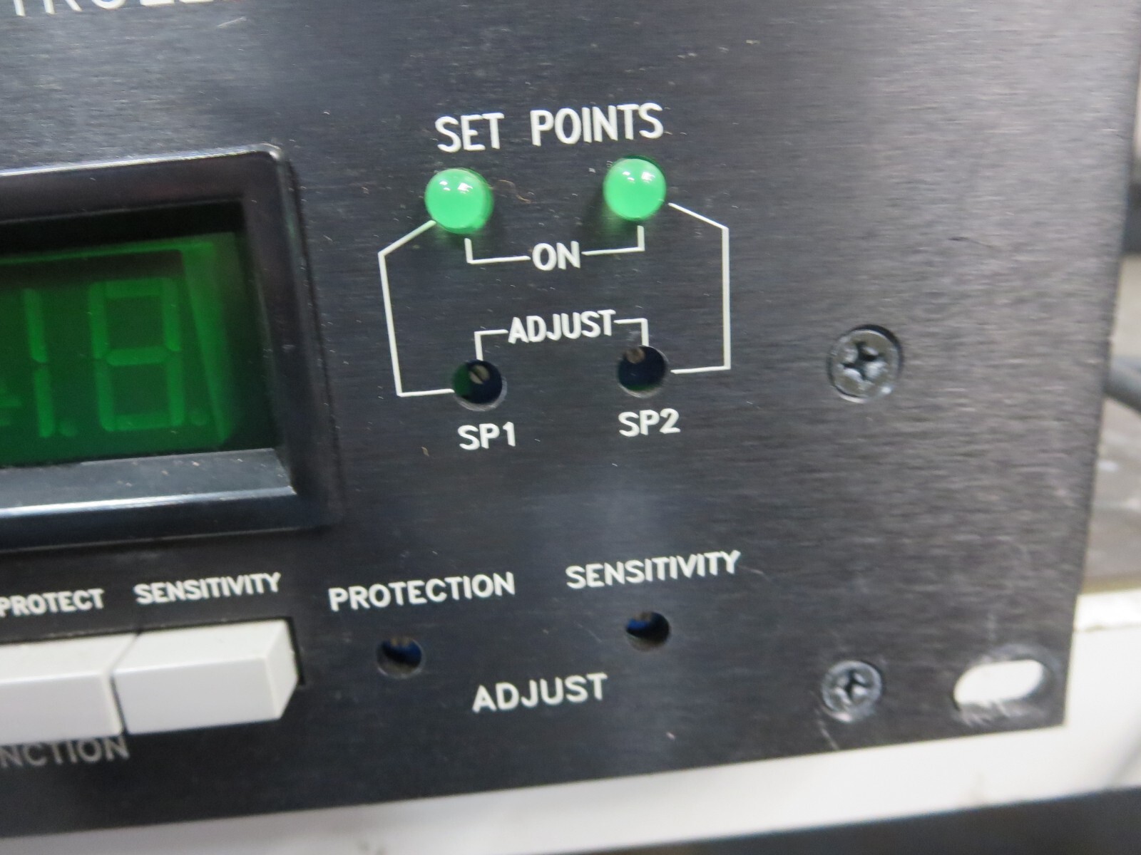 MKS Instruments (HPS Division) 919 Hot Cathode Controller 120V/50-60HZ Used