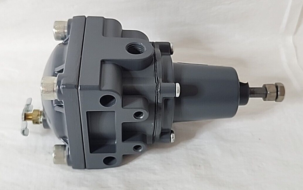Control Air Inc Type 300 Air Filter Pressure Regulator Max PSIG 250 Range 0-30