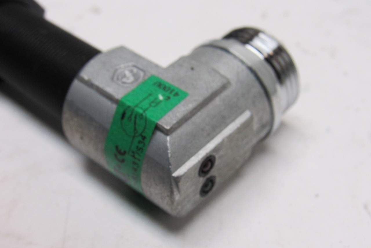 Turck 4255600 20-250V AC/DC Proximity Sensor