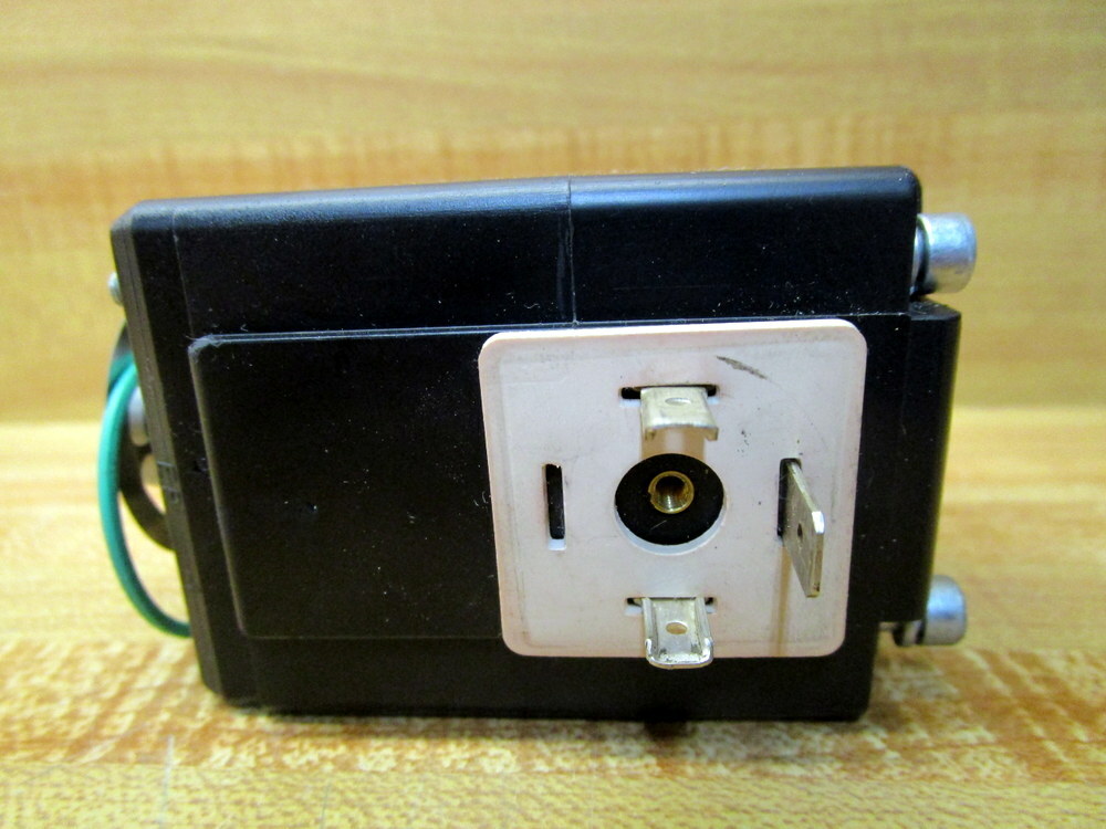 Burkert 2835 A 6 0 FKM 00 Valve 2835A60FKM00
