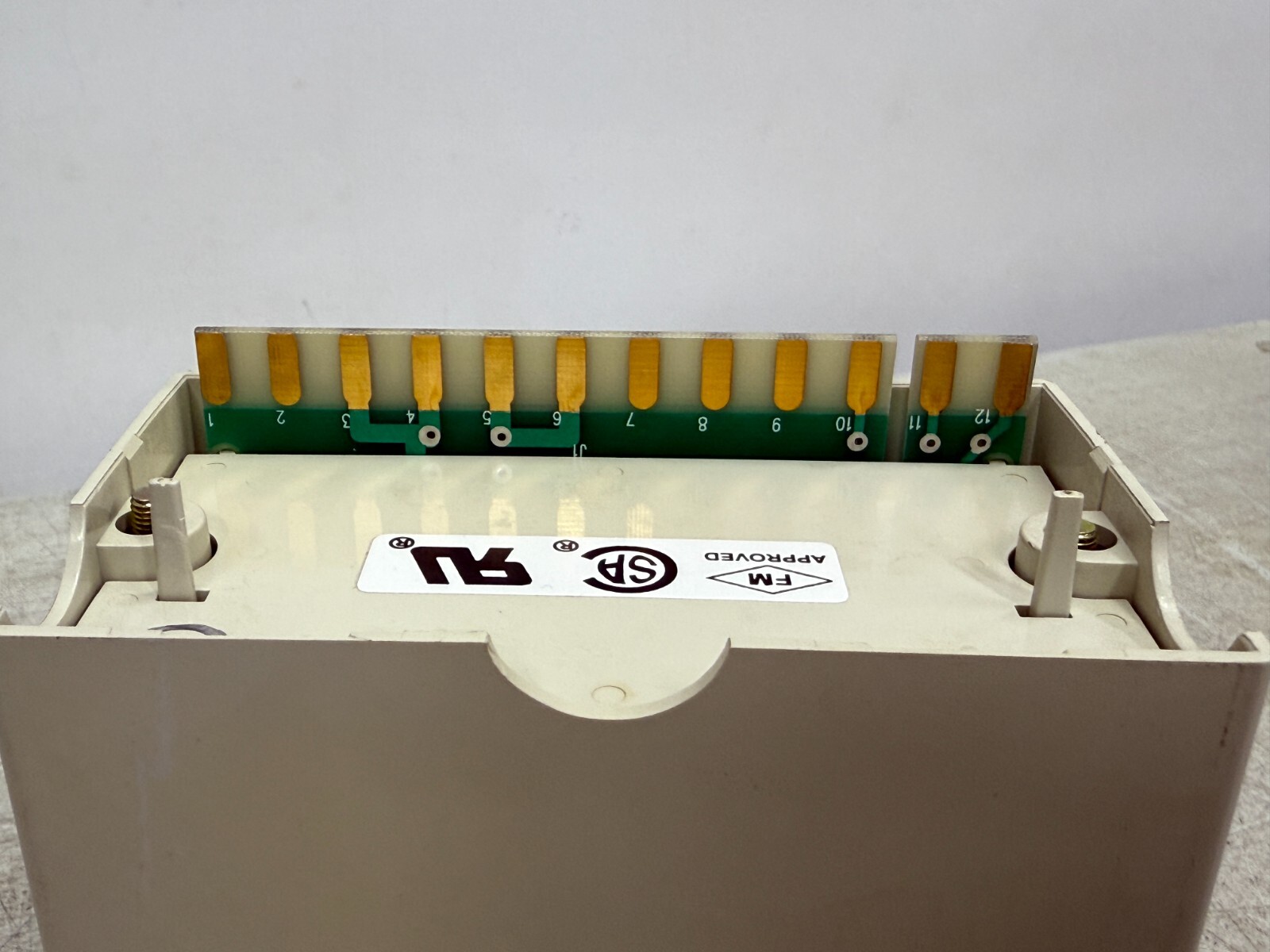 FIREYE MBHPS-100D High Voltage Power Supply Din Rail for flame rods, UV Scanners