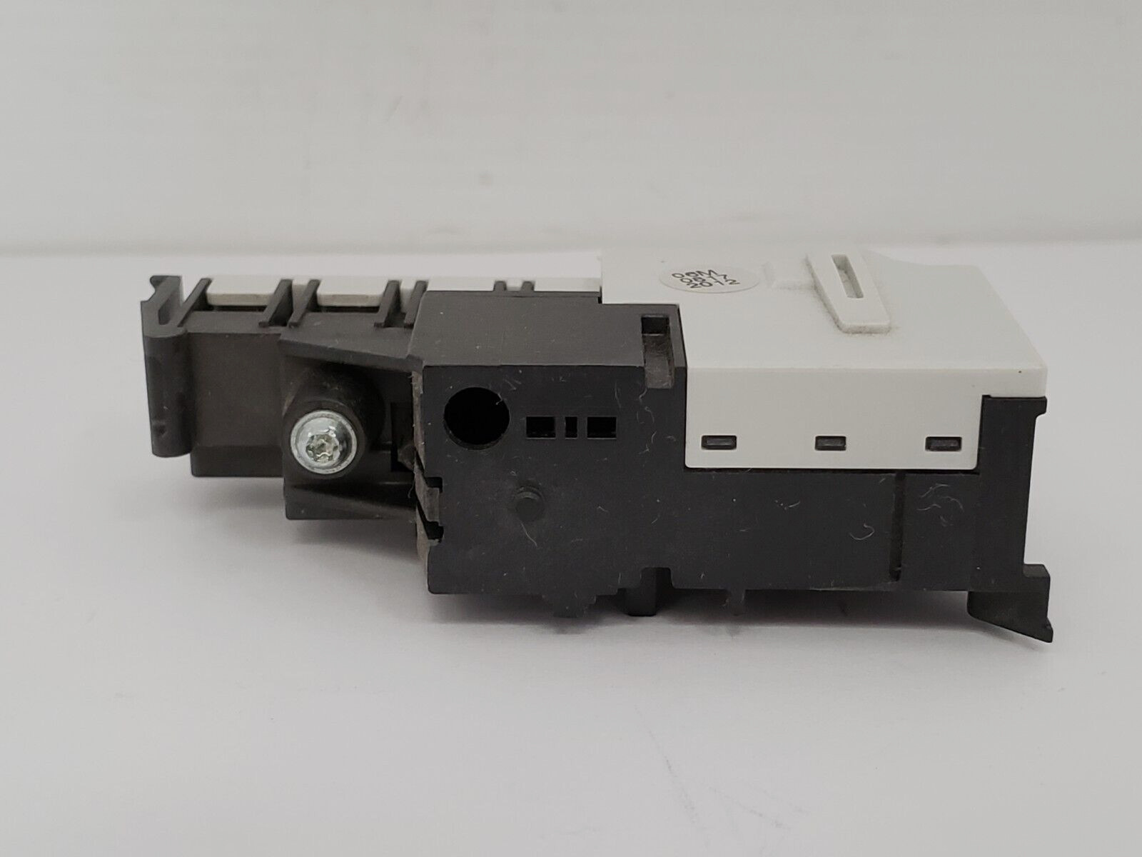 EATON NZM2/3-XHIV AUXILIARY CONTACT 2EARLY N/O NNB