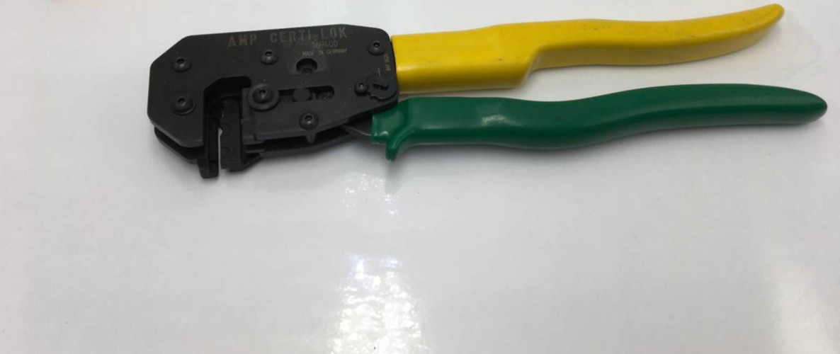 Amp Certi-Lok 169-400 Crimping Tool Good condition From Japan