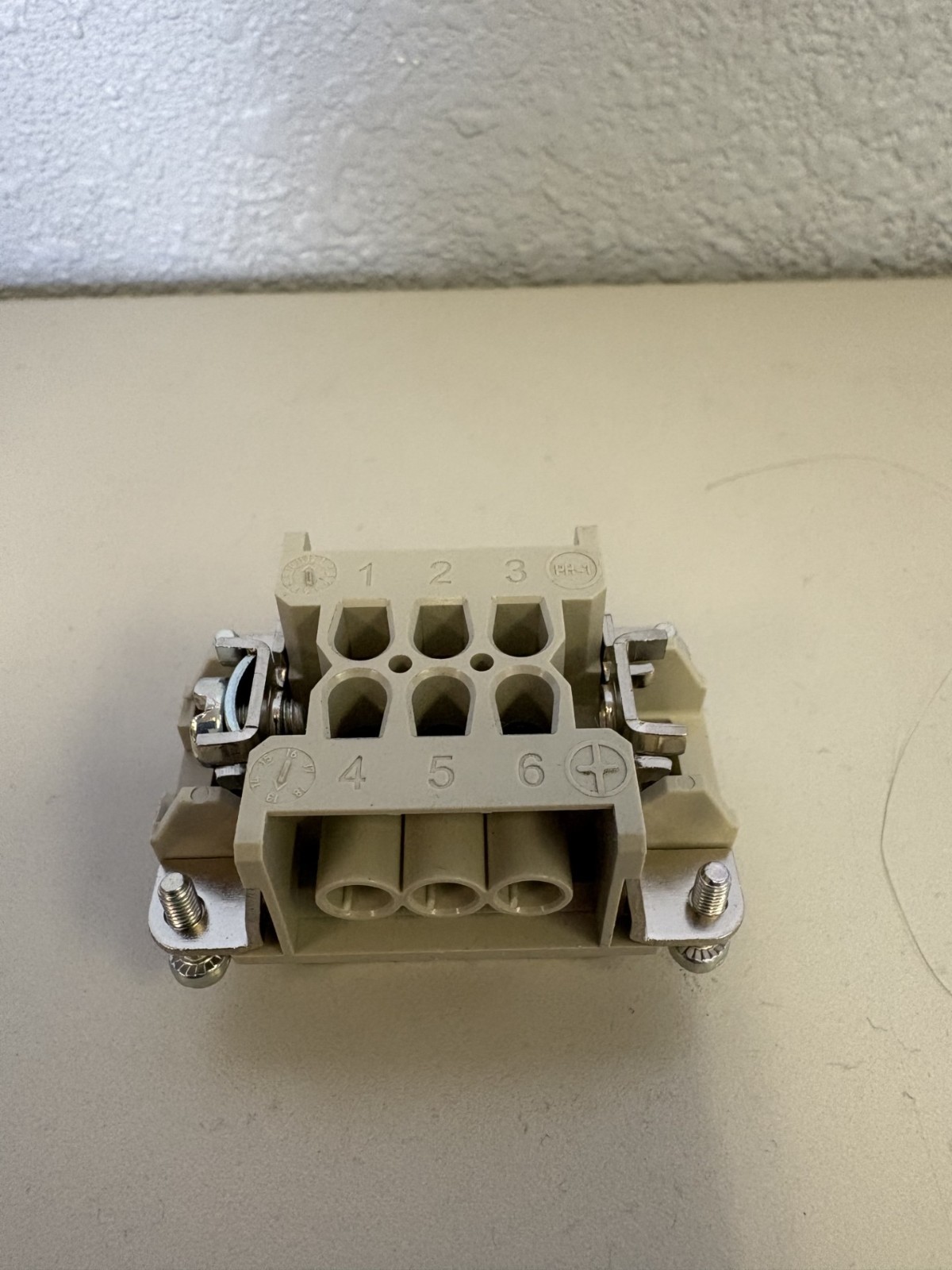 EPIC 10190000 H-BE 6 SS Rectangular Connector Plug 16A/500V/ 6kV/3
