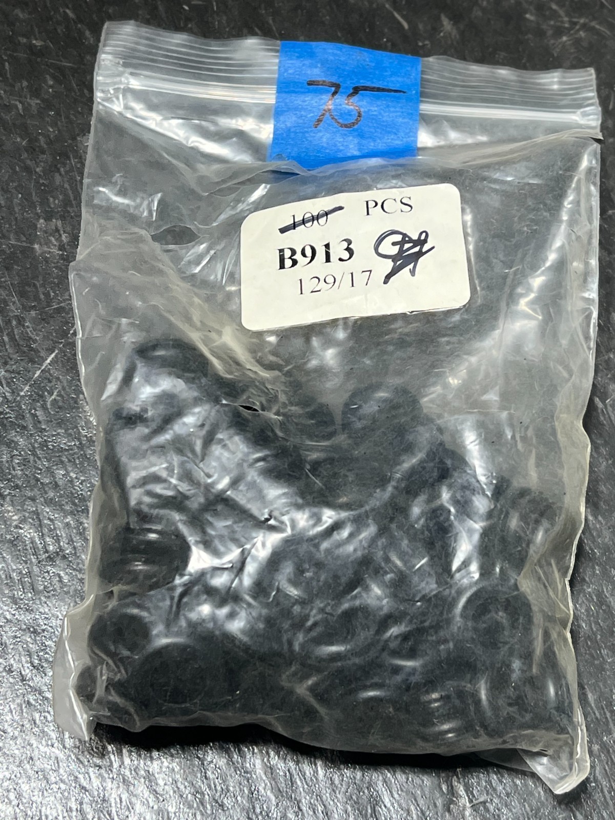b913 seal nos bag of 50+pcs