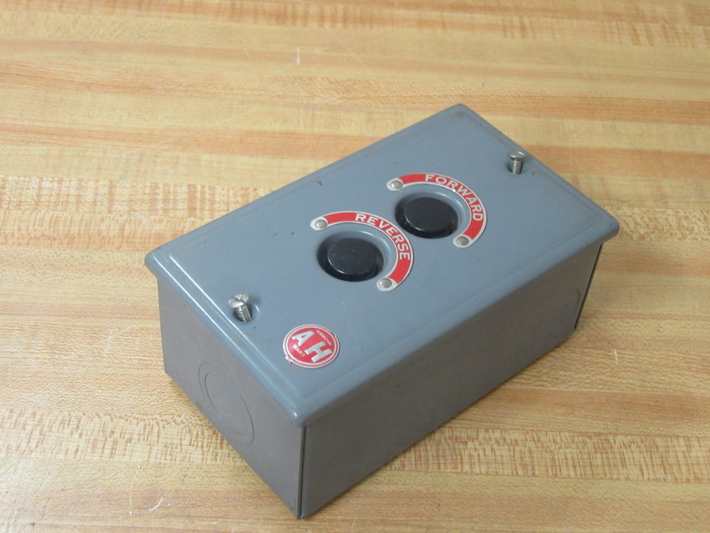 Arrow Hart H&H 27900 Selector Switch BP-15 W/Enclosure