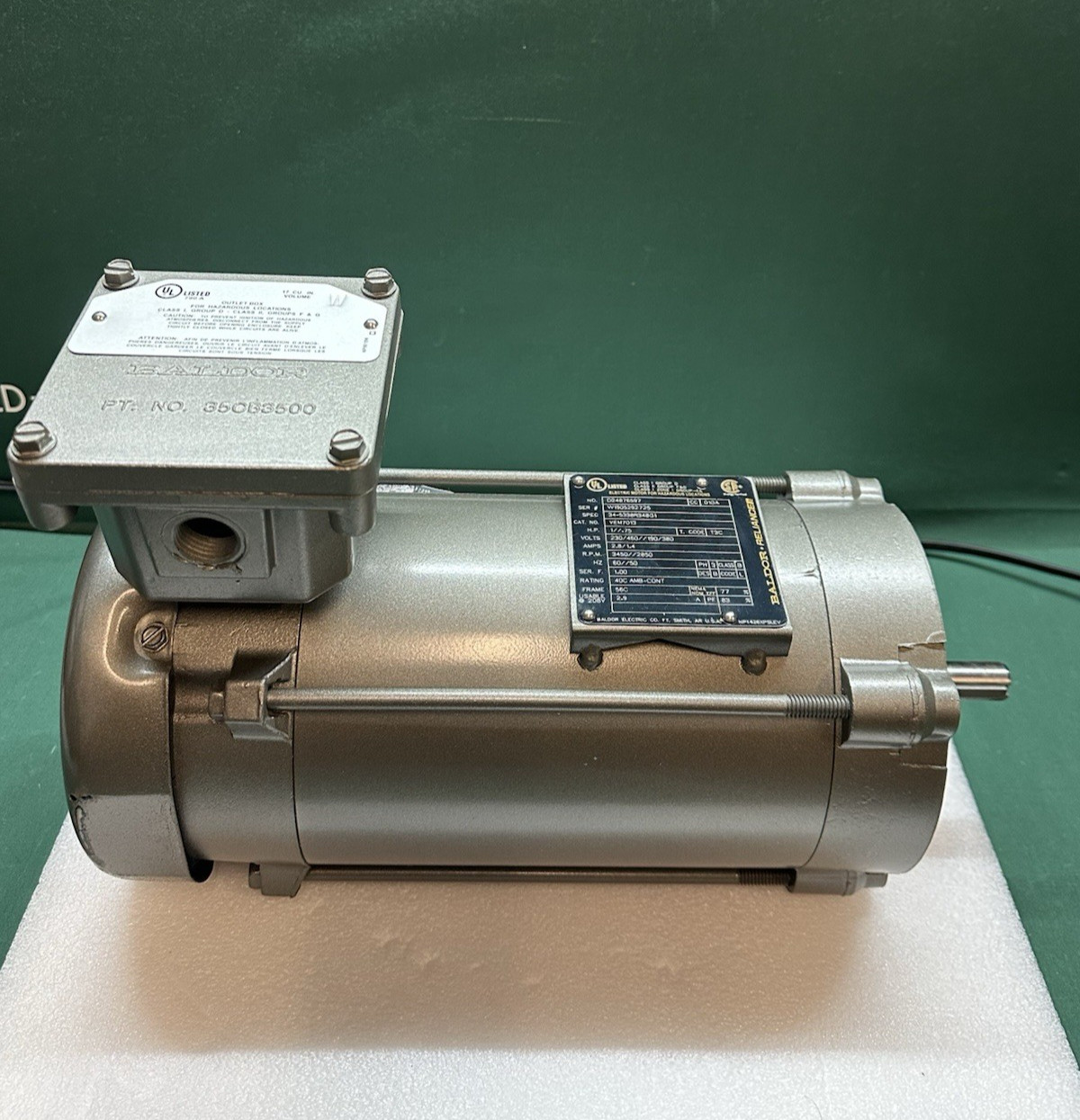 BALDOR Electric Motor, 1 HP, 230/460V, 3 Phase, 3450 RPM, 56J, JM7013, Haz. Loc.