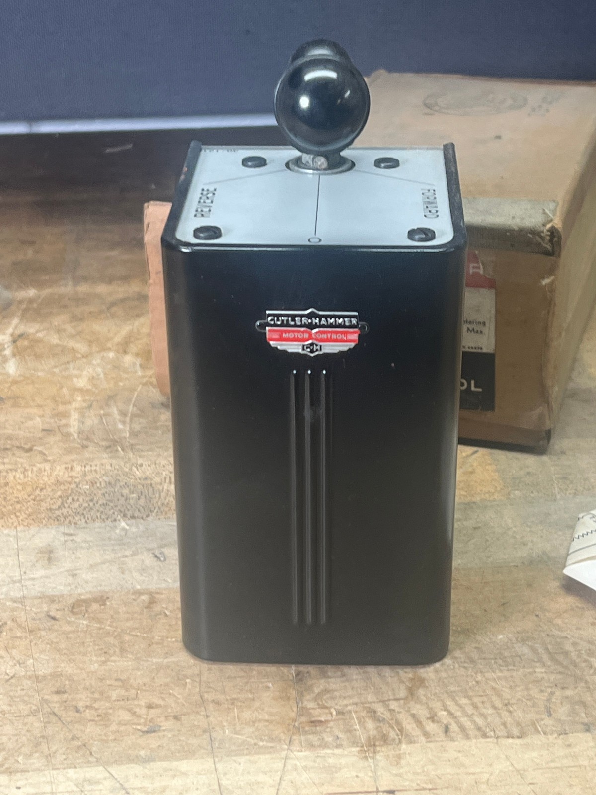 Cutler hammer 9441H194B1 Size 1 Reversing drum controller cam operated 7.5hp max