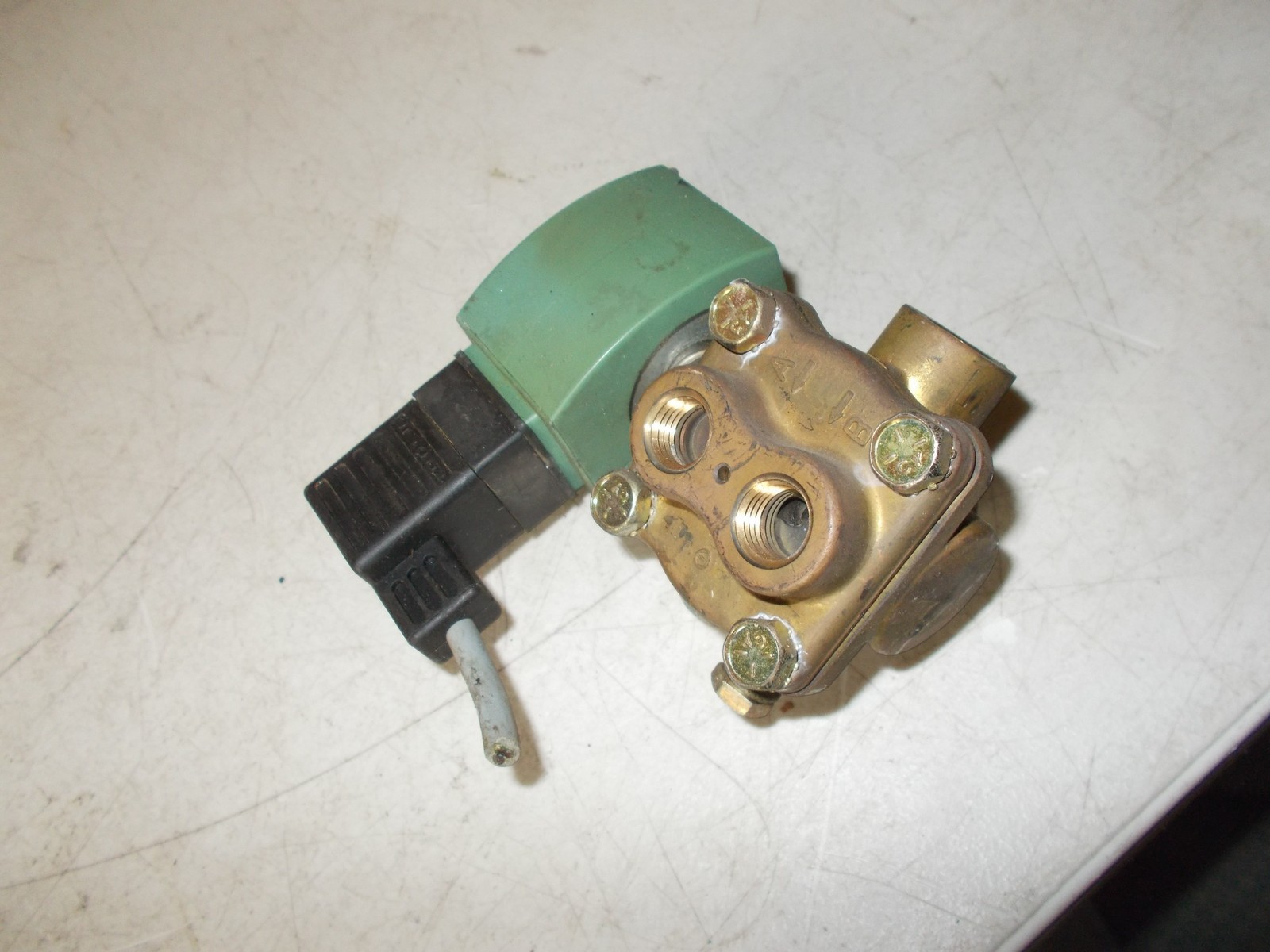 Asco Solenoid Coil Red Hat 272612-132 MP-C086 *FREE SHIPPING*