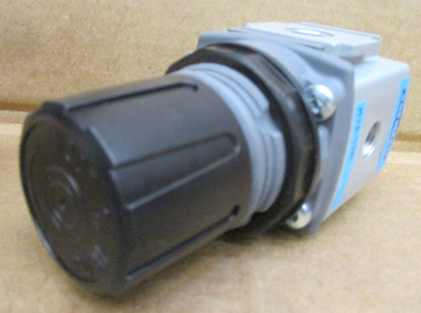 Dixon R18-03R 3/8″ Regulator 0-125 psig Range 49625HI