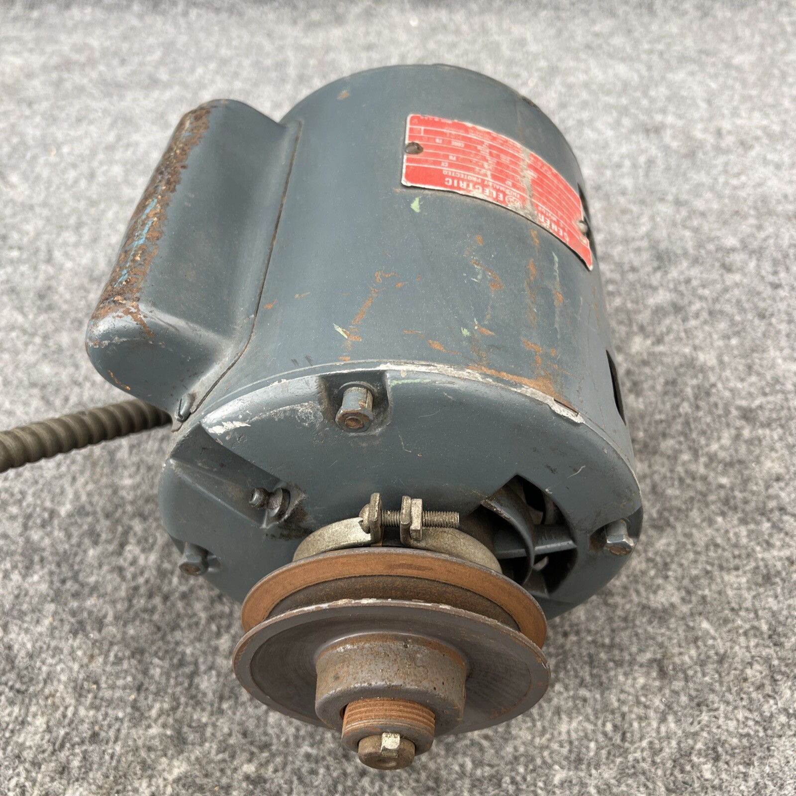 GE 5KC43MG389FX 1/2hp 1725rpm 115/208/230V 1 Pase AC Motor Used
