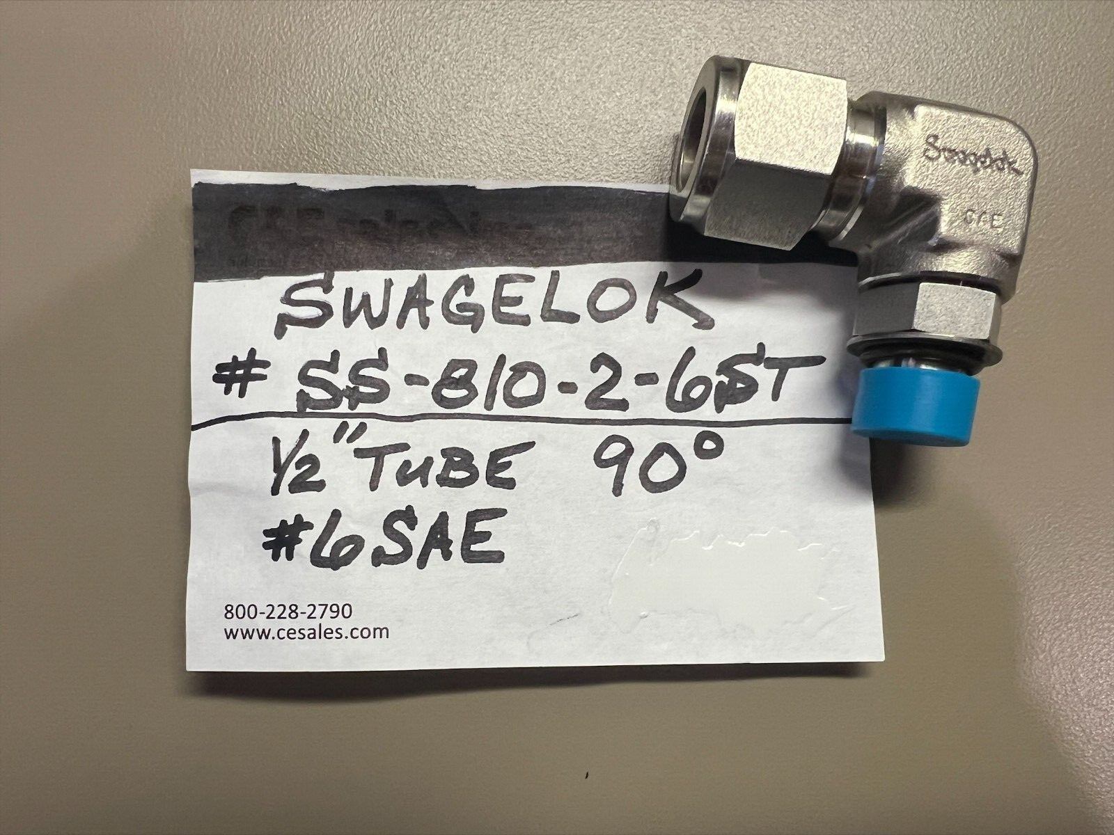 SWAGELOK SS-810-2-6ST 1/2 IN. OD x 9/16-18 MALE ELBOW