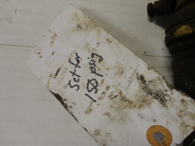 Old Locomotive Steam Engine Part 2pcs