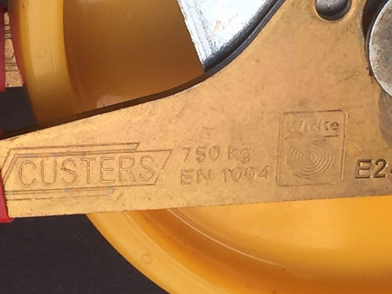 CUSTERS 750kg Mobile Scaffold Adjustable Caster Wheel 200mm x 50mm Fit tube 48mm