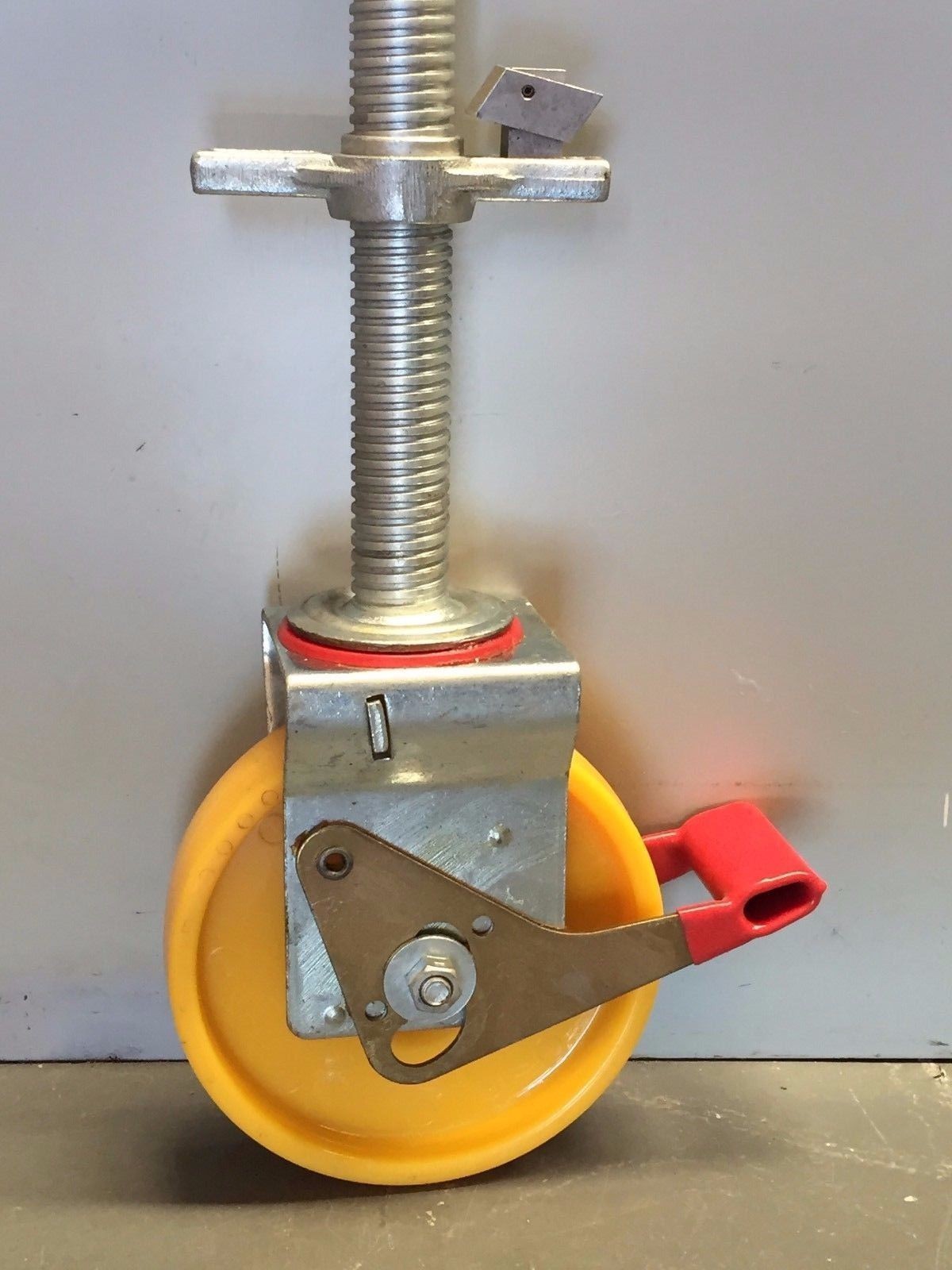 CUSTERS 750kg Mobile Scaffold Adjustable Caster Wheel 200mm x 50mm Fit tube 48mm