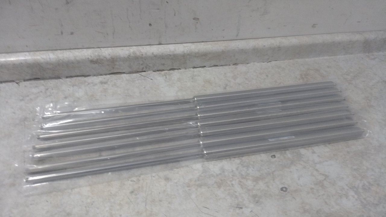 Bansbach Easylift 55402B 7 Pk 15-63/64 In Stroke Length 300 LBF Gas Spring