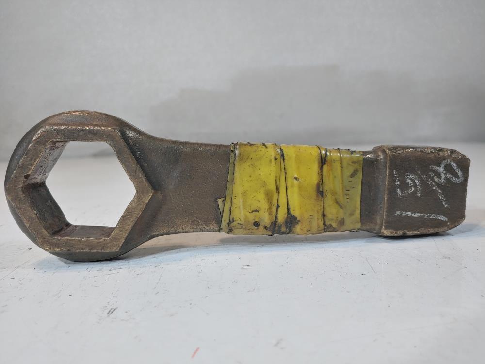 Ampco 1-5/8″ Aluminum/Bronze 6-Point Striking Wrench Model WS-1810