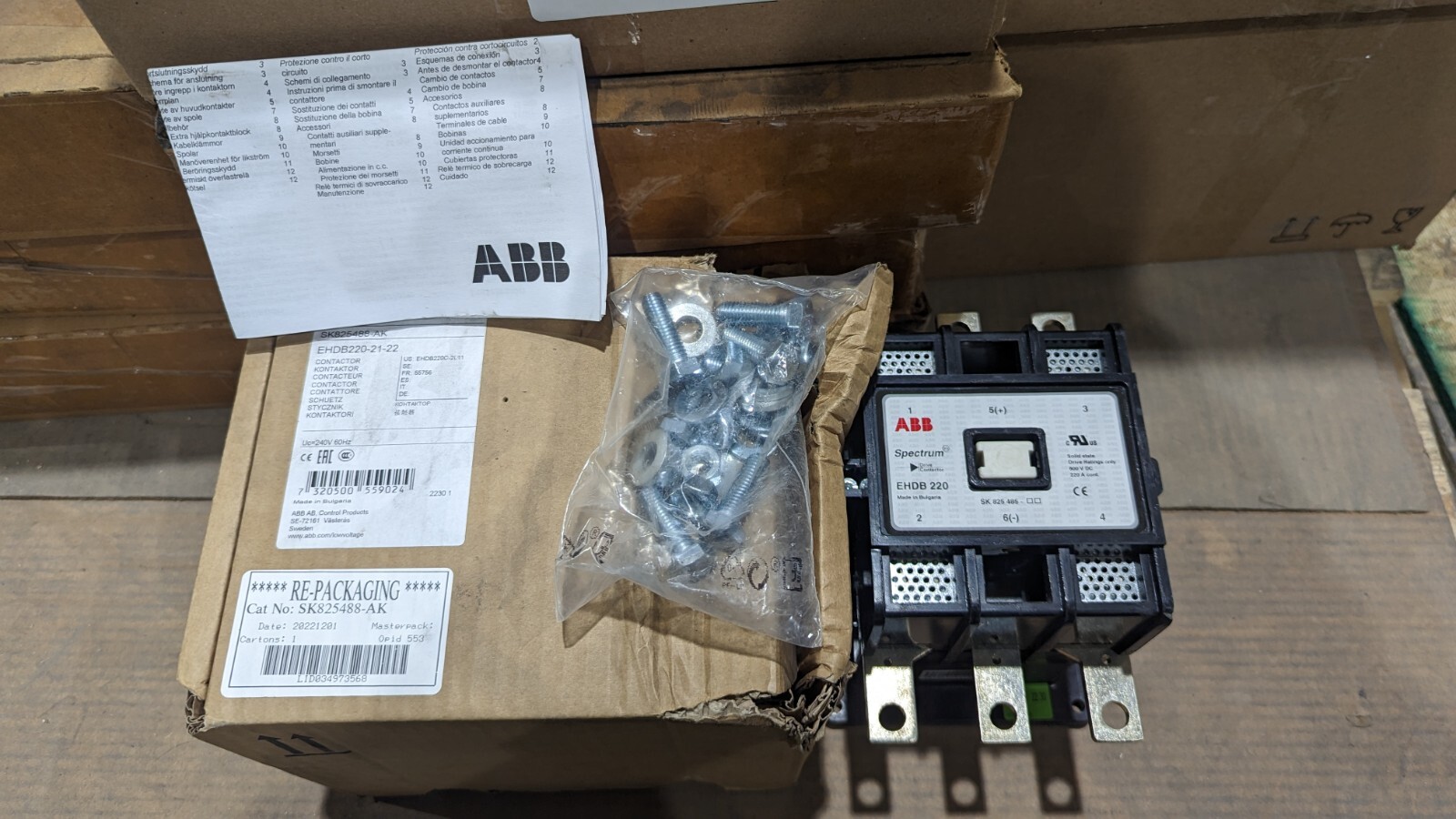 NEW ABB SK825488-AK EHDB220-21-22 220 AMP 600V 3 PHASE CONTACTOR COIL 240V 60HZ