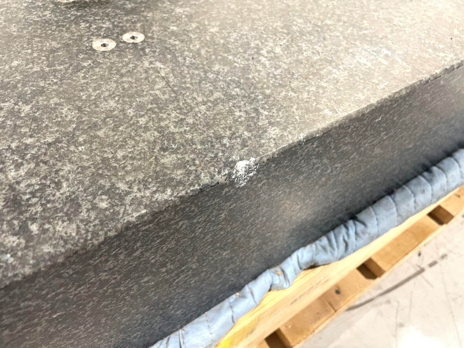 Mycrona Maschinentyp CMM Machine Granite Base, 45-1/2″ x 44-11/16″ x 7″