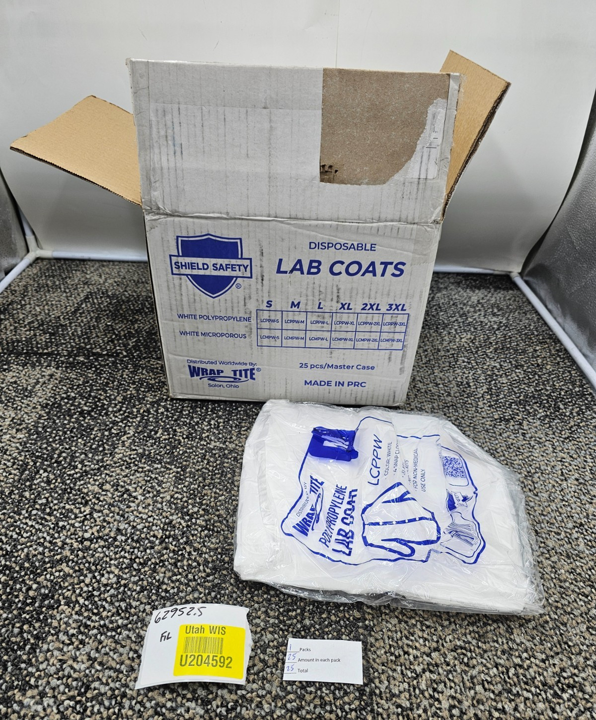 (QTY 25) Wrap Tite LCPPW-M: White 25G PP Lab Coat, Disposable Medium Lab Coat