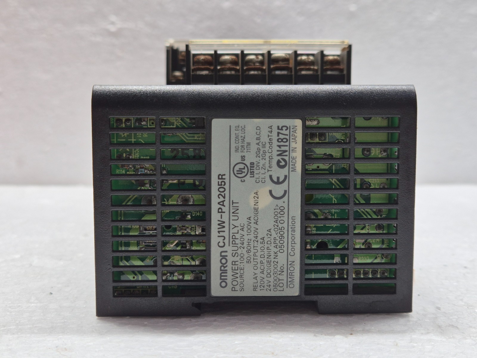 OMRON CJ1W-PA205R,CJ1M-CPU11,CJ1W-ID211*2PCS,CJ1W-OC211,CJ1W-AD041-V1,CJ1W-PTS51