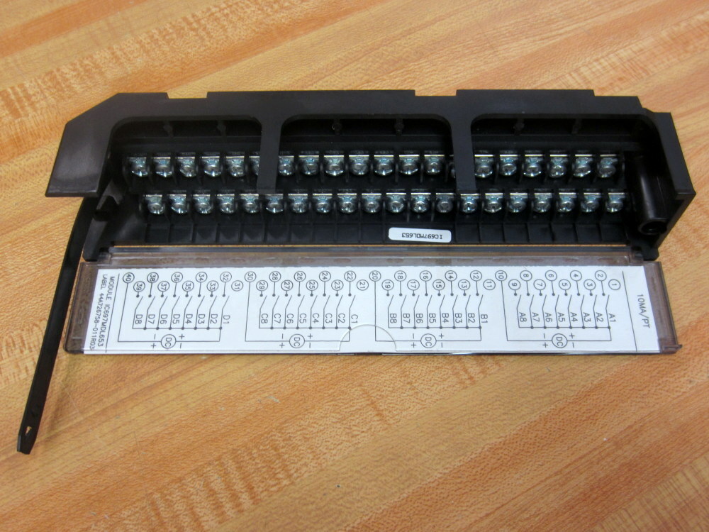 General Electric IC697MDL653 I3C7B3 Input Module Term Housing Only