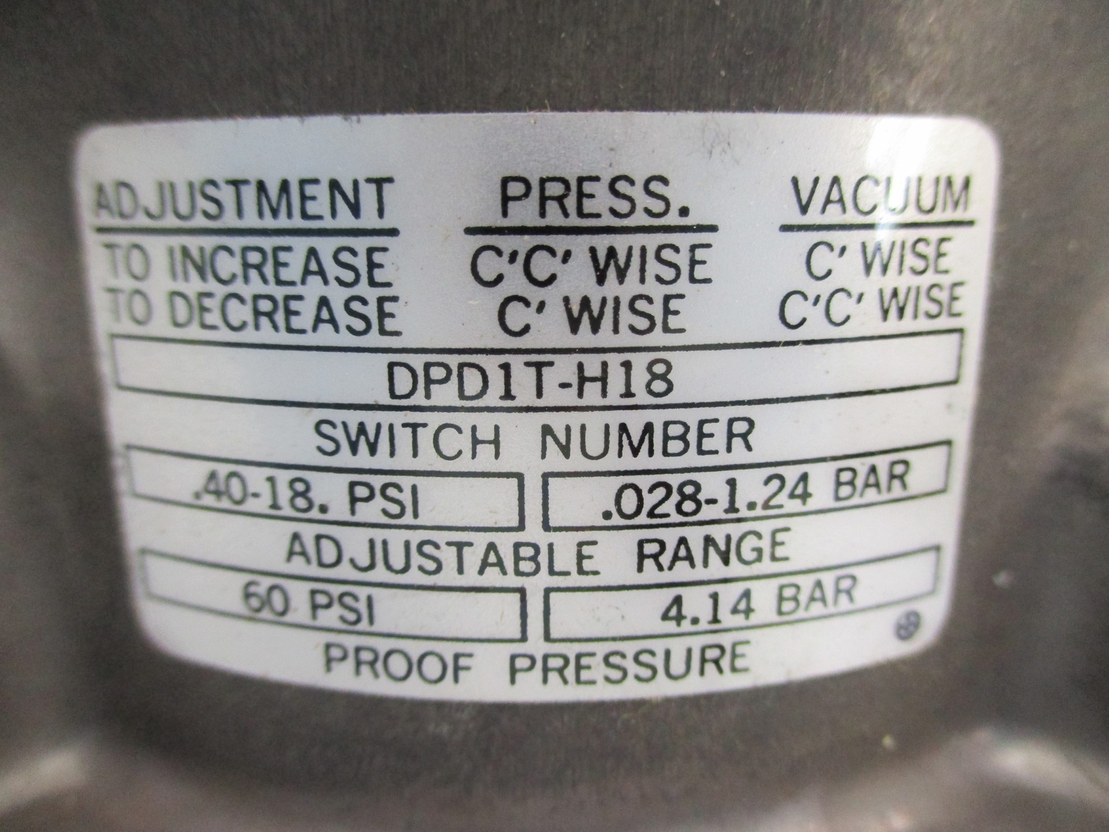 BARKSDALE DPD1T-H18 60PSI NSNP