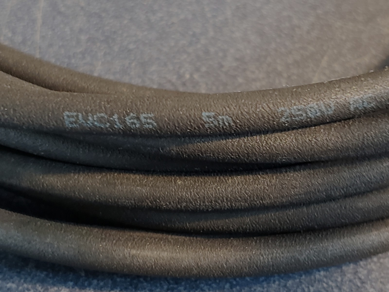 IFM ELECTRONIC EVC165 CORDSET FENAKE 5M 250V 300V DC