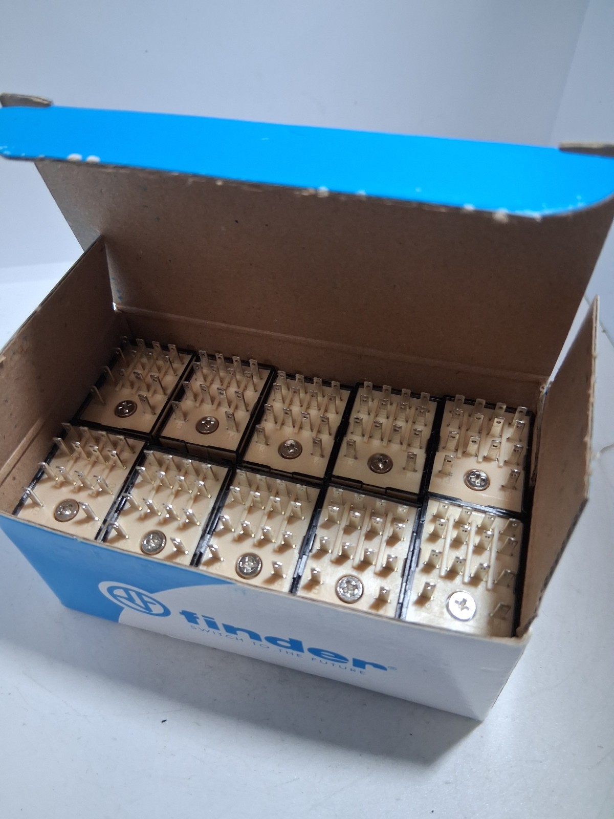 FINDER 55.34.8.024.0040 MINIATURE INDUSTRIAL RELAY 4CO-APDT 7A 250V 24VAC NIB