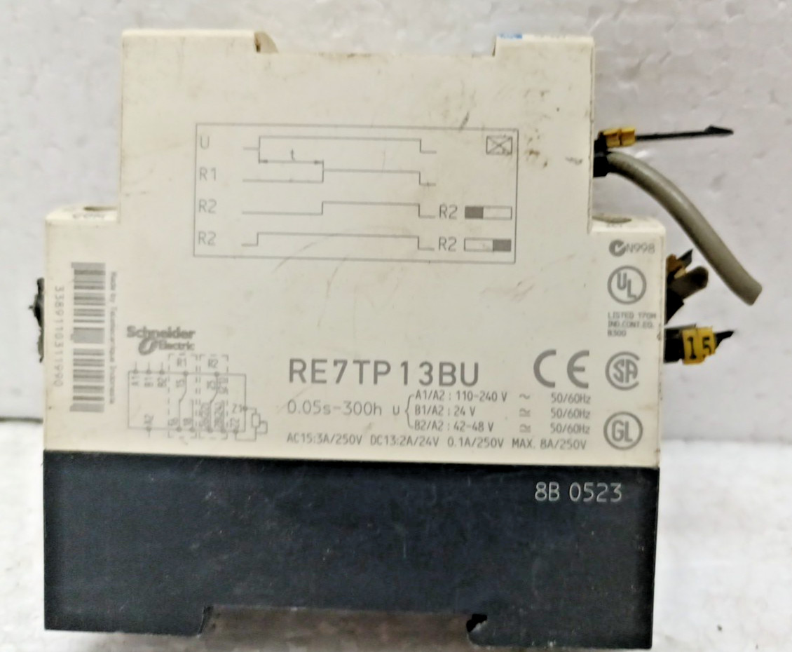 Telemecanique RE7TP13BU Schneider RE7TP13BU Used Free Shipping
