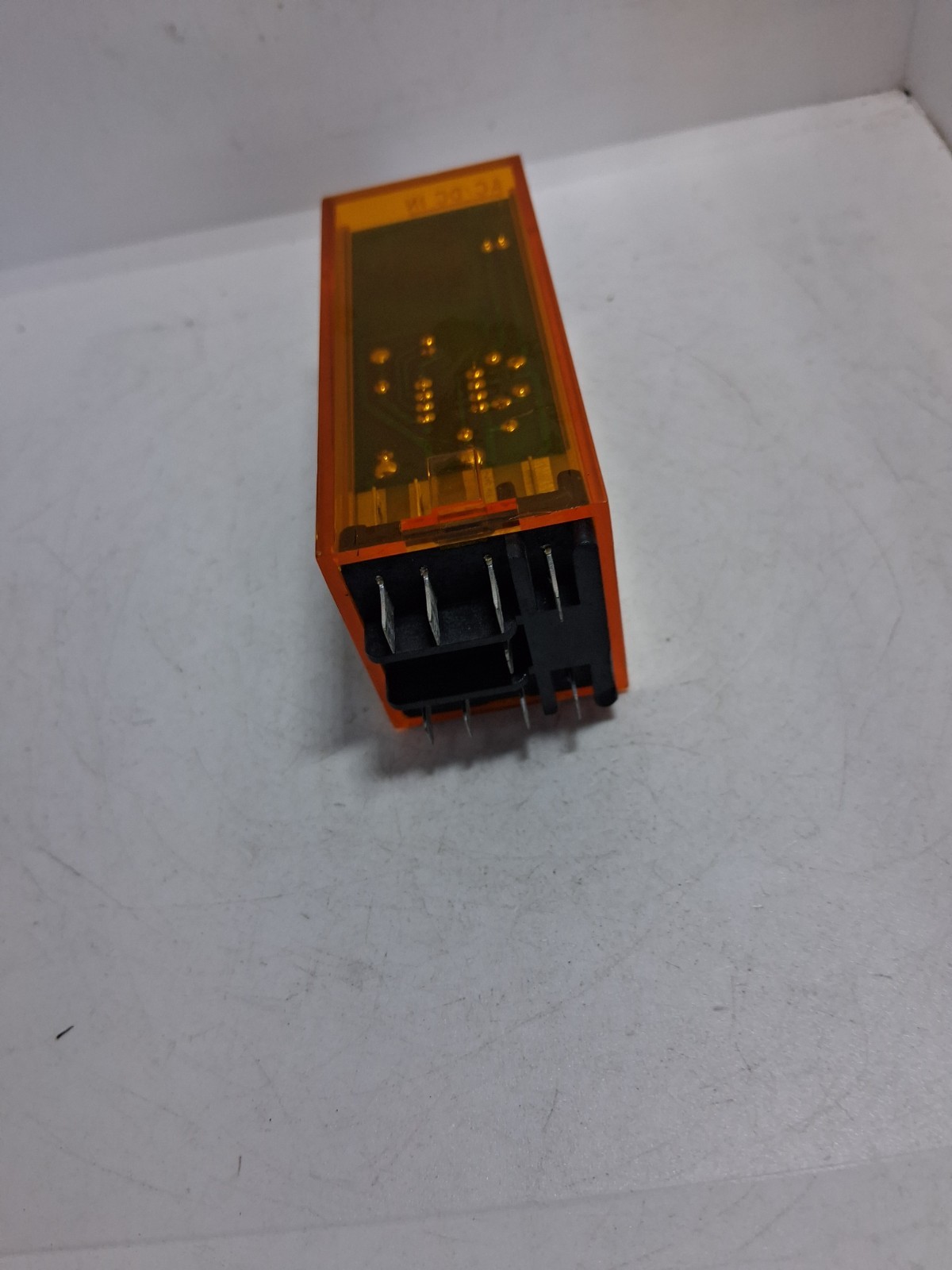 EAGLE SIGNAL NL110L1 PLC MODULE 120VAC/DC INPUT 5DC LOGIC OUT 47-63HZ 9 PIN