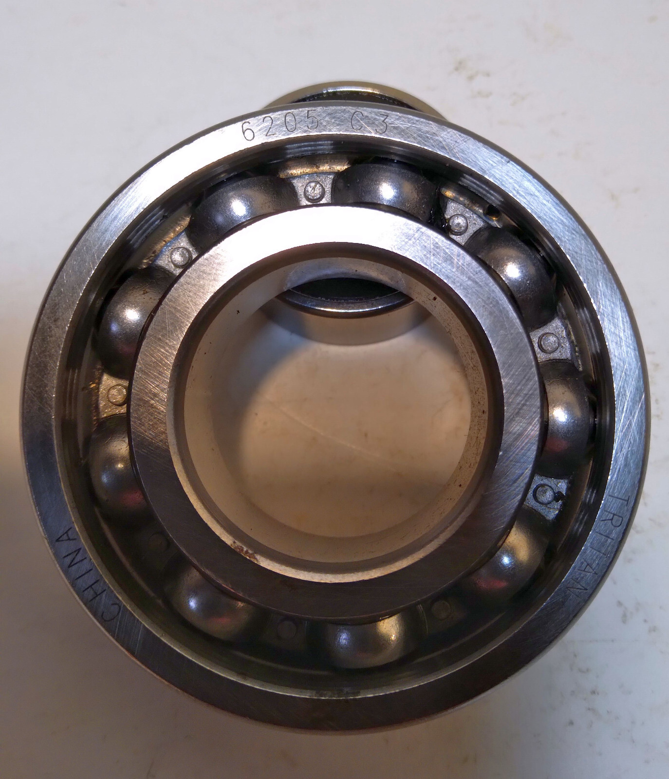 1 NEW TRITAN 6205 RADIAL DEEP GROOVE BALL BEARING NNB ***MAKE OFFER***