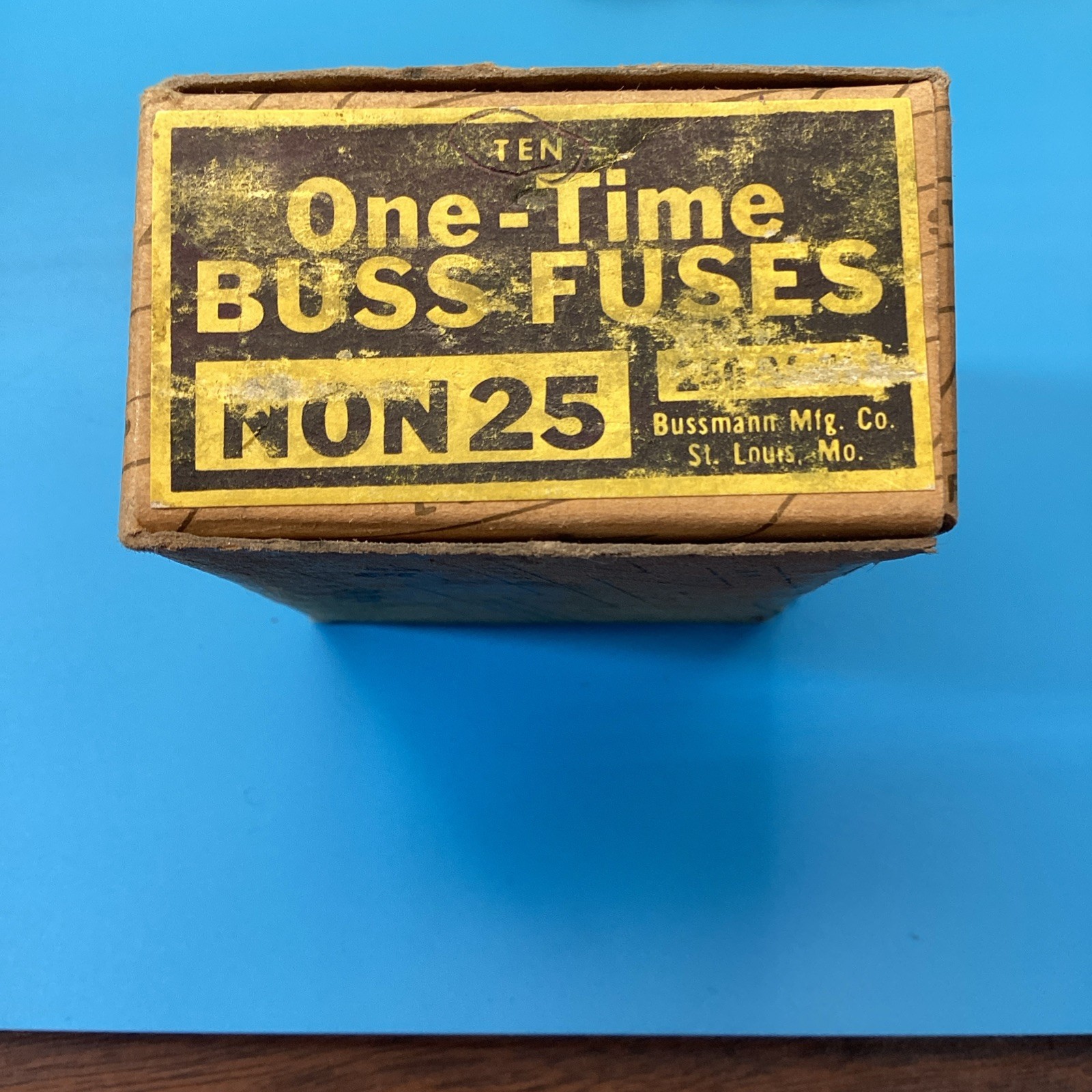 BUSS NON 25 One Time Fuses 250V Set Of 10 (used Open Box #1) Ships Free