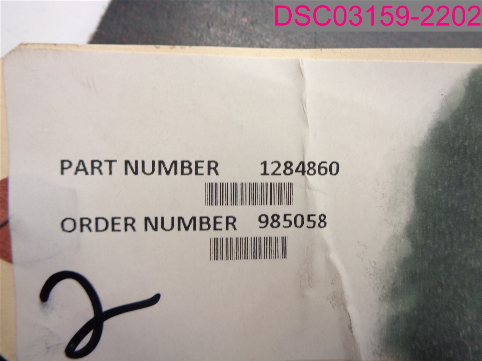 #1284860; 2 Bars=35-3/4″x2″x1″, 2 Boards=33-15/16″x9-1/4″x3/4″, 2 Boards=14″x