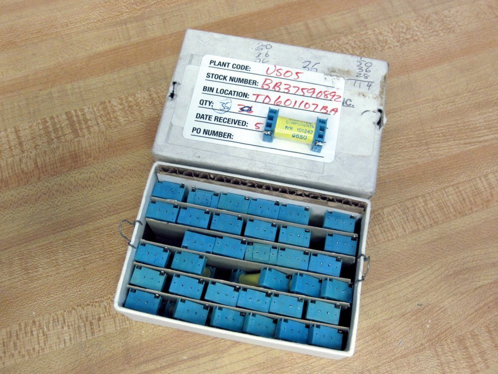 Computer Components 101243 Electrical Component (Pack of 36)