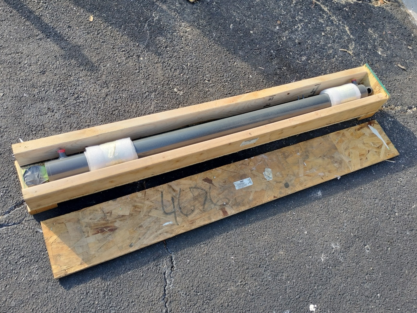 NEW – Northrop Grumman 163K016H01 Cylinder