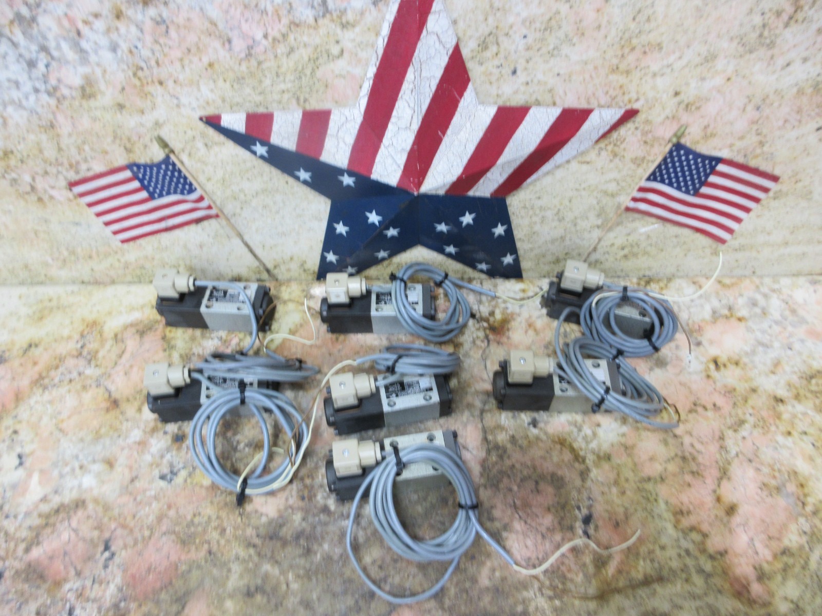 WANDFLUH-HYDRAULIK SOLENOID VALVE AM4Z60A LOT OF 3 PIECES