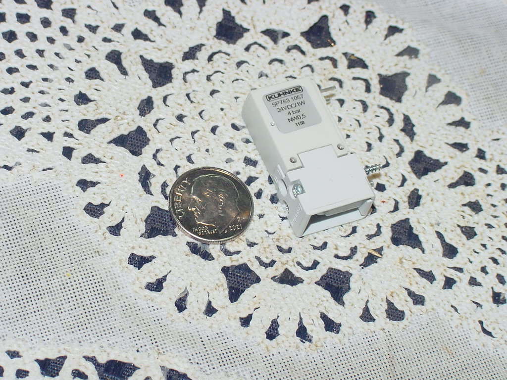 Kunke SP763 1057 24VDC / 1W, Electric Magnetic Valve NEW Old Stock!