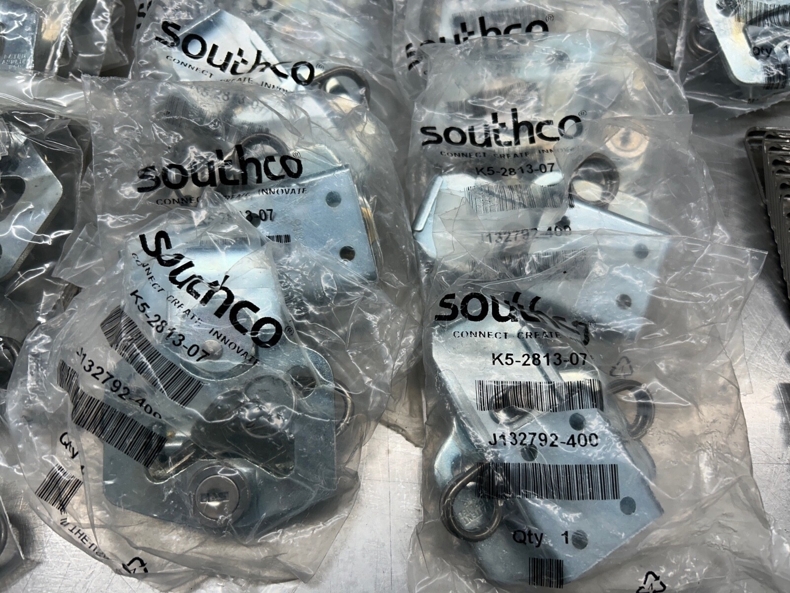Lot of 69 Southco K5-2813-07 Draw Latch and 64 Southco 2811X Stainlesst plate