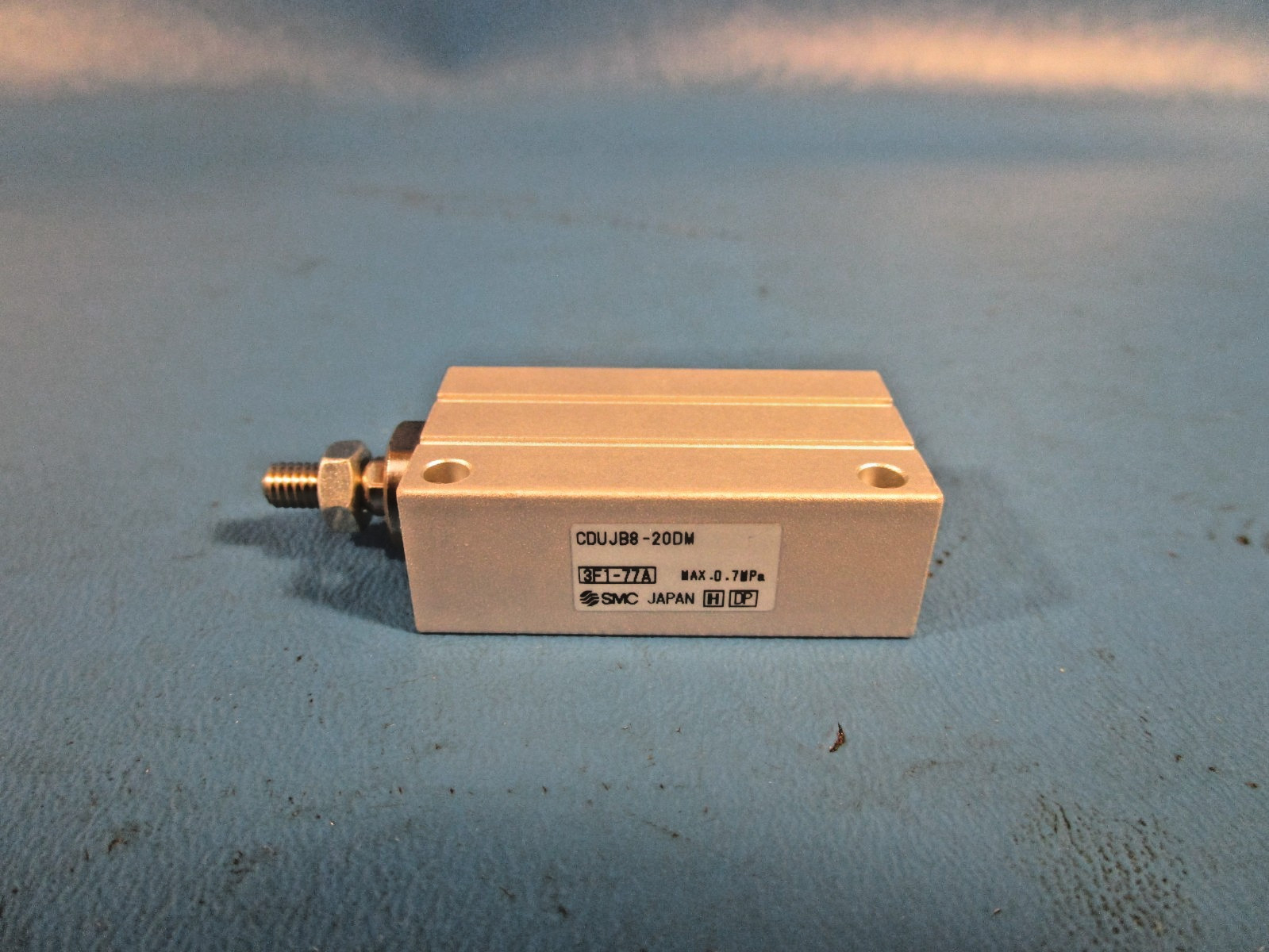 SMC CDUJB8-20DM, Compact Cylinder, 8mm Bore, 20mm Stroke, Double Acting