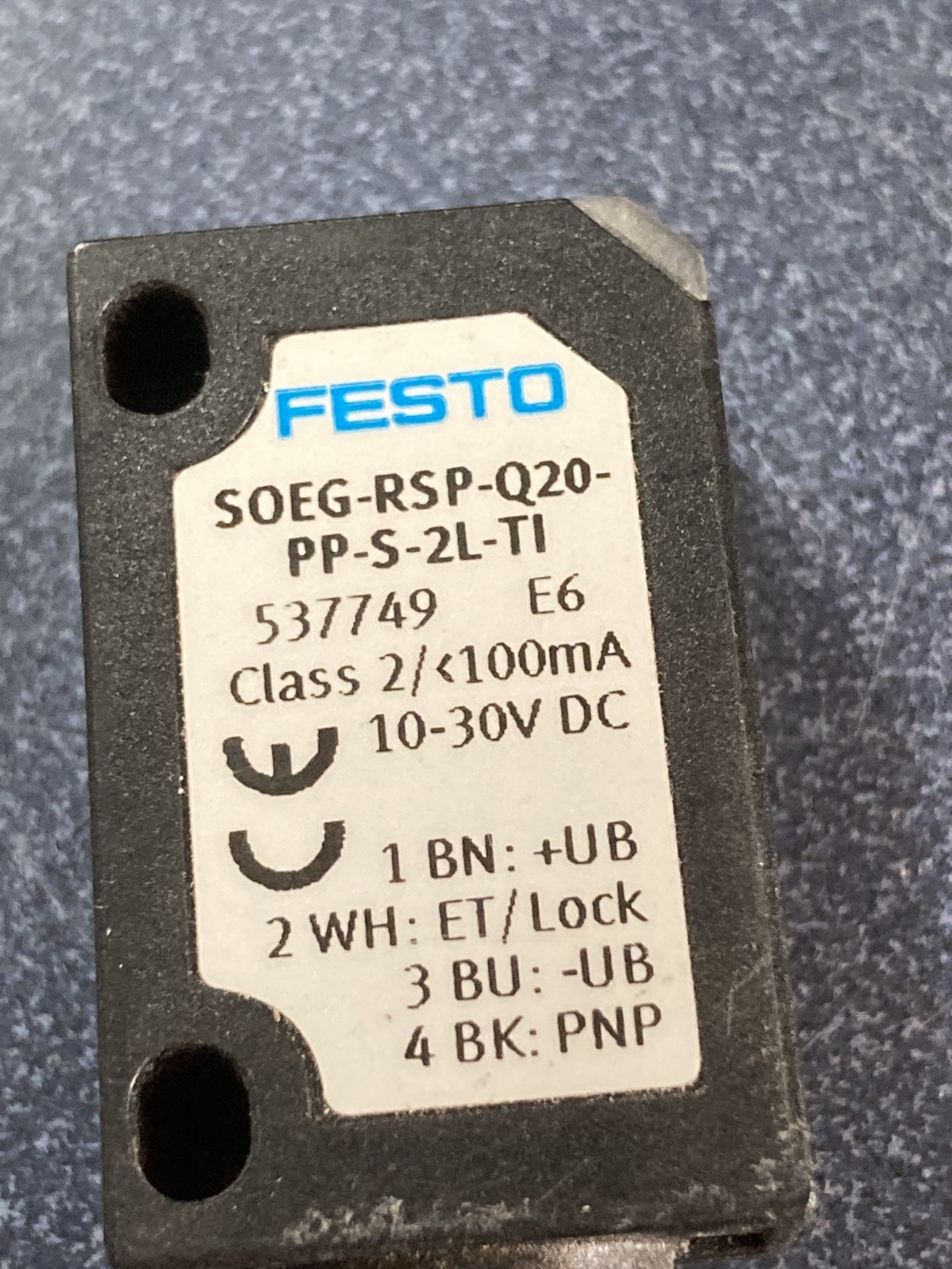 FESTO SOEG-RSP-Q20-PP-S-2L-T1 RETRO-REFLEXTIVE SENSOR 10-30VDC NNB