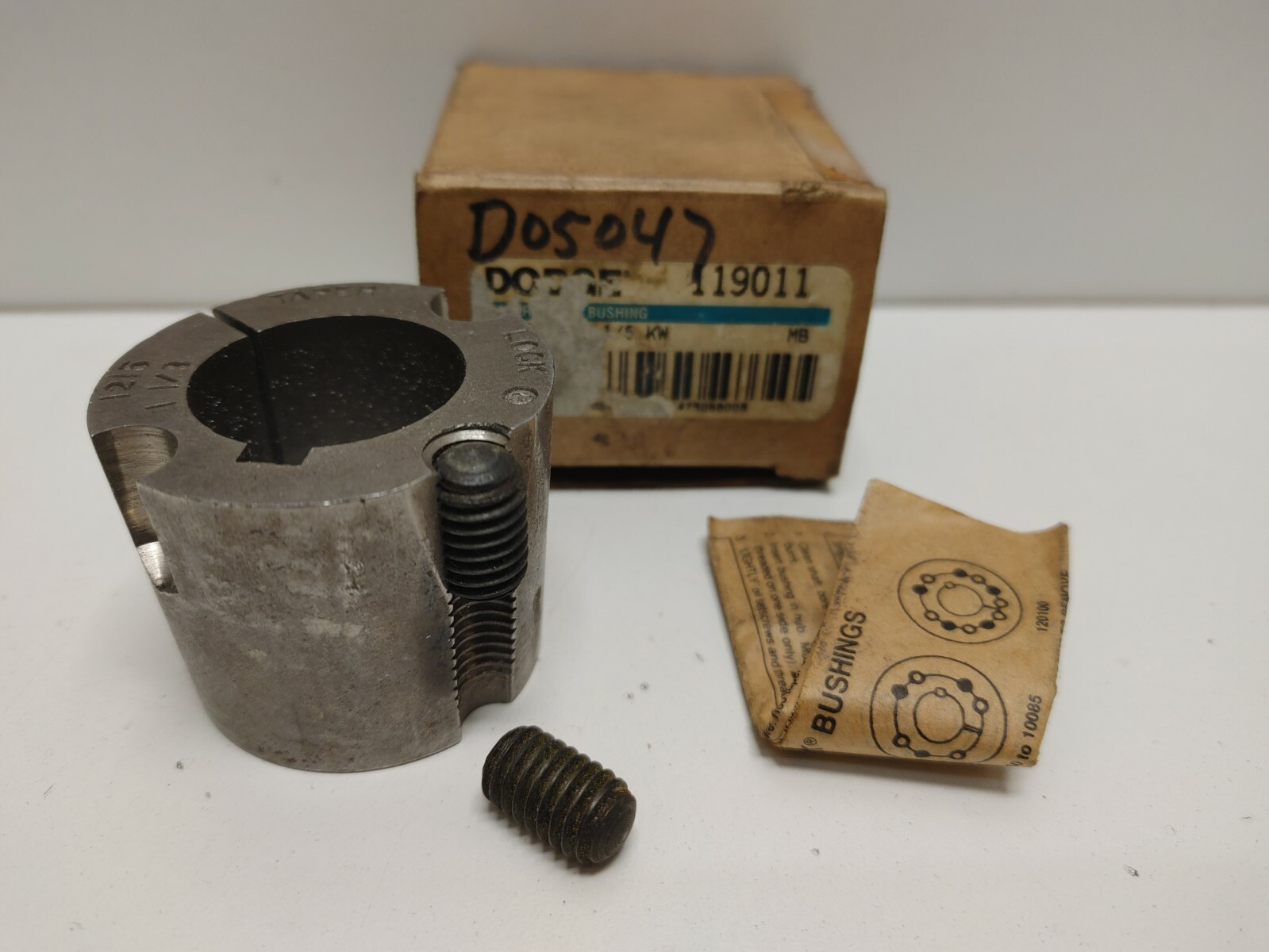 NEW OLD STOCK! DODGE 1215 X 1- 1/8 KW TAPER LOCK BUSHING 119011