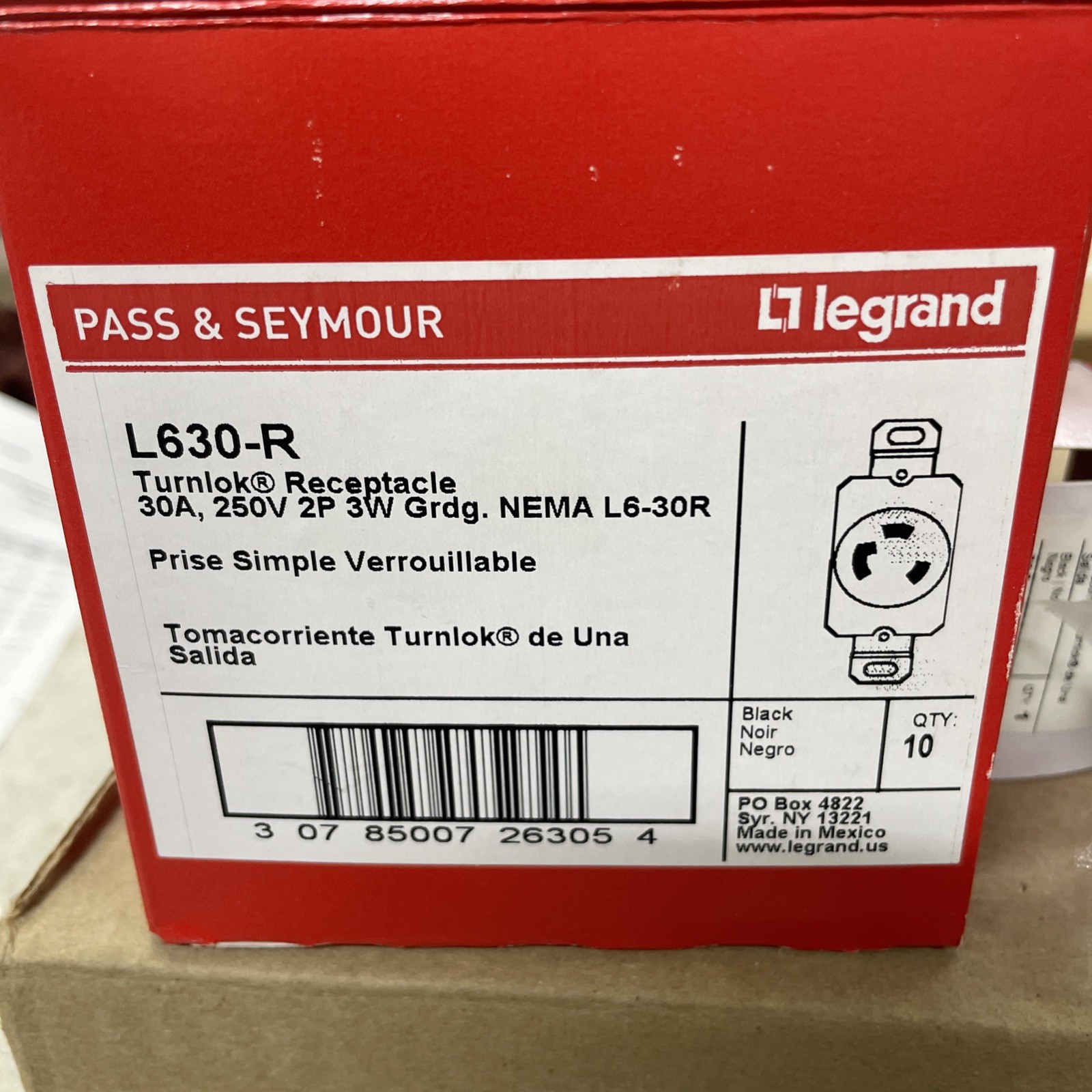 Legrand PASS & SEYMOUR L630-R Turn Lok Receptacle Case Of 10