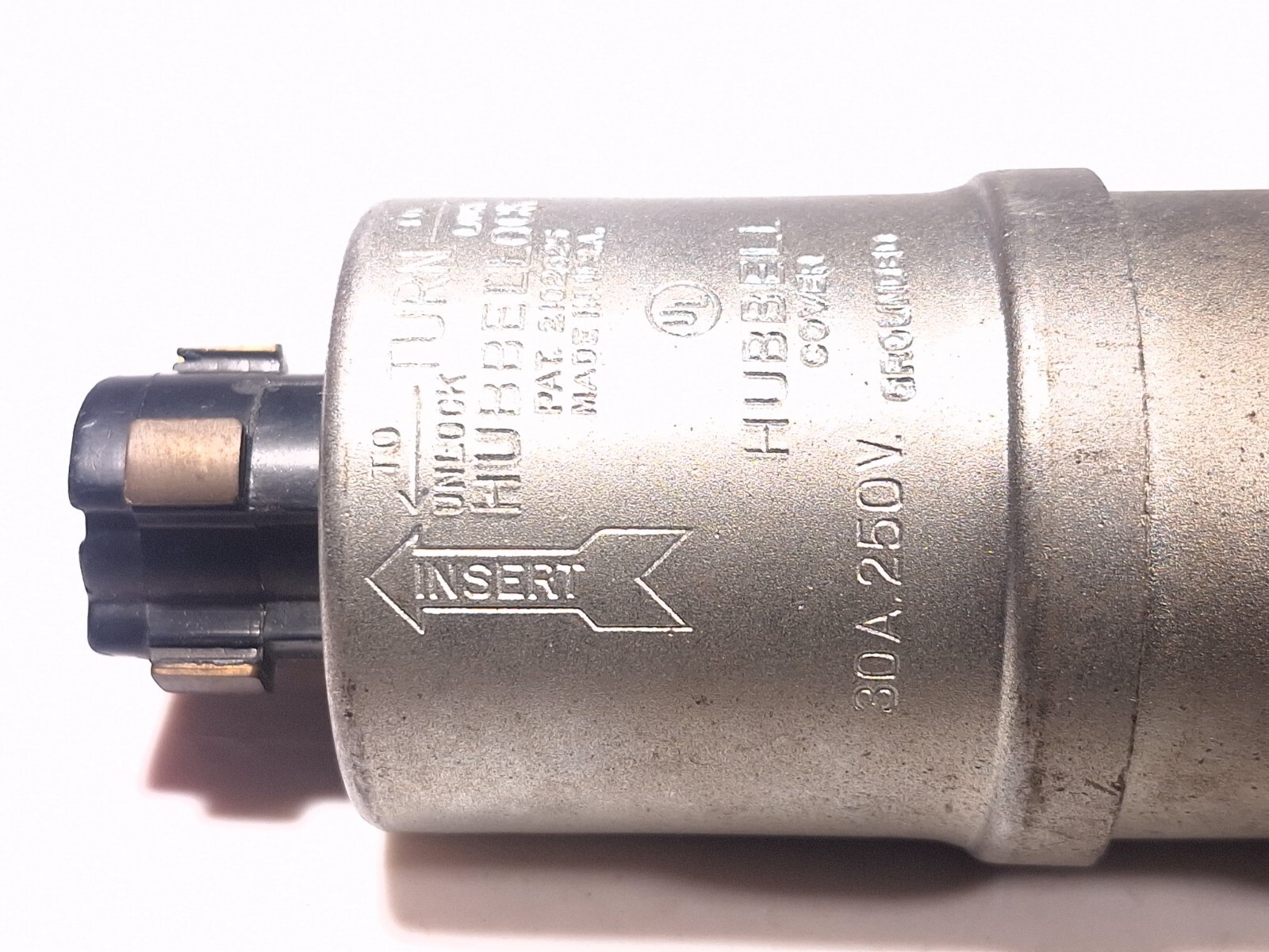 HUBBELL HUBBELLOCK WELDING PLUG GROUNDED 30A 250V VINTAGE
