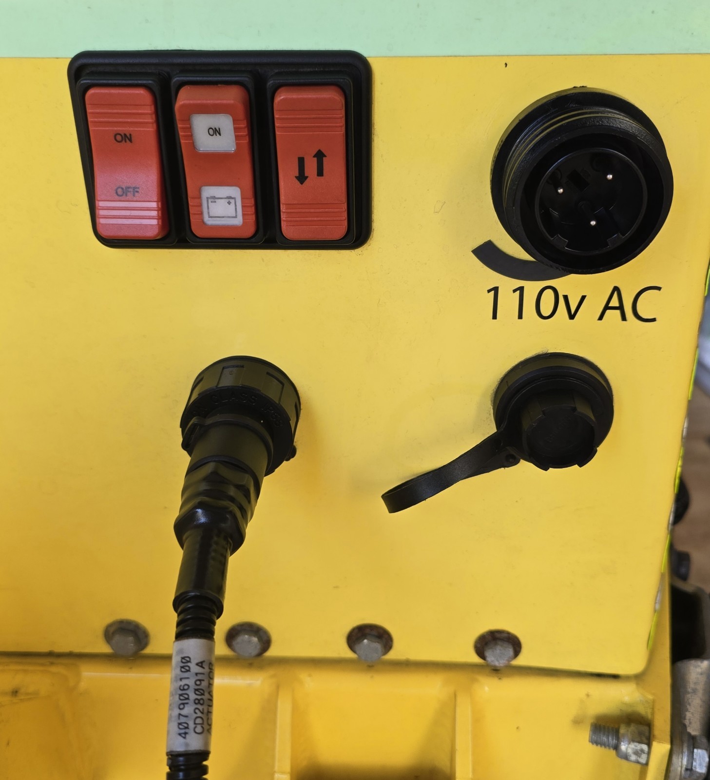 NAC 1000 Rev E Dynamic Friction Tester Airport Runways Ground Support Private
