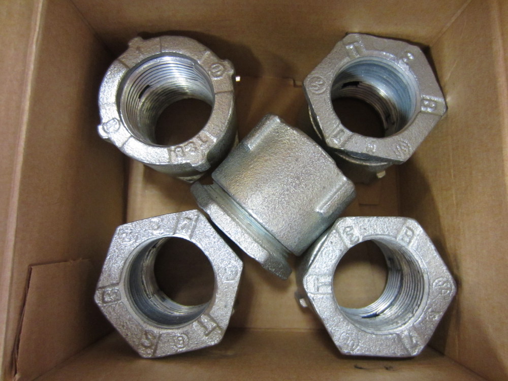 Thomas And Betts 677 1″ Erickson (R) Coupling (Pack of 5)